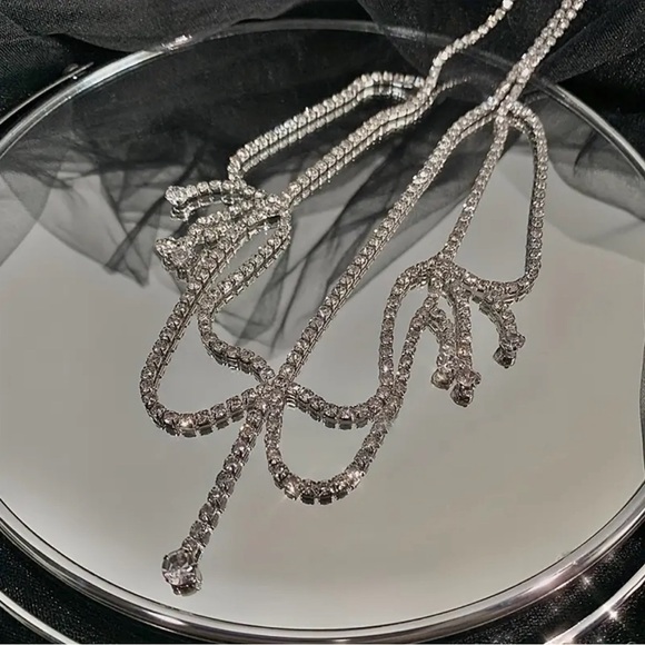 Vintage Rhinestones Chandelier Hair Chain - Picture 6 of 6